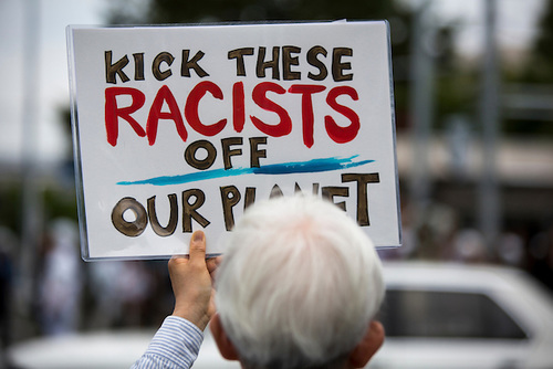 Counter-Racist action protest in Kawasaki.